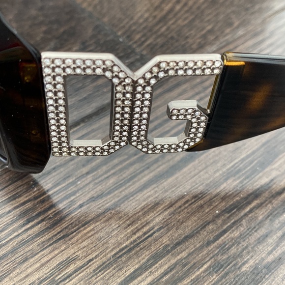 Dolce & Gabbana Sunglasses - Picture 3 of 10